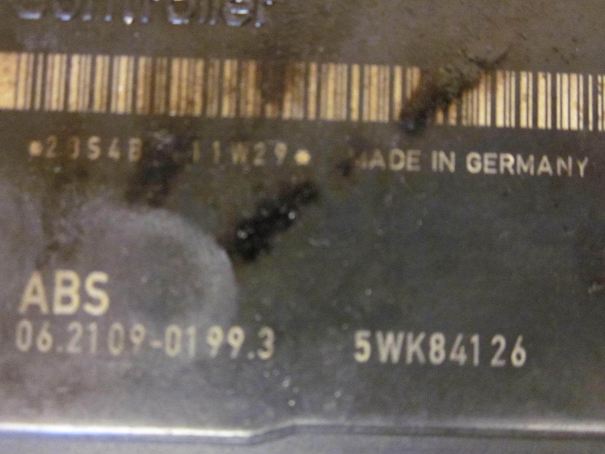 Suzuki Liana ABS Pumpe Med OEM Nr. 5611059JA0 Fra Suzuki Ophugger