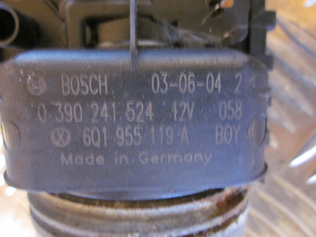 Skoda Fabia Viskermotor Med OEM Nr. 6Q1955119 Fra Skoda Ophugger