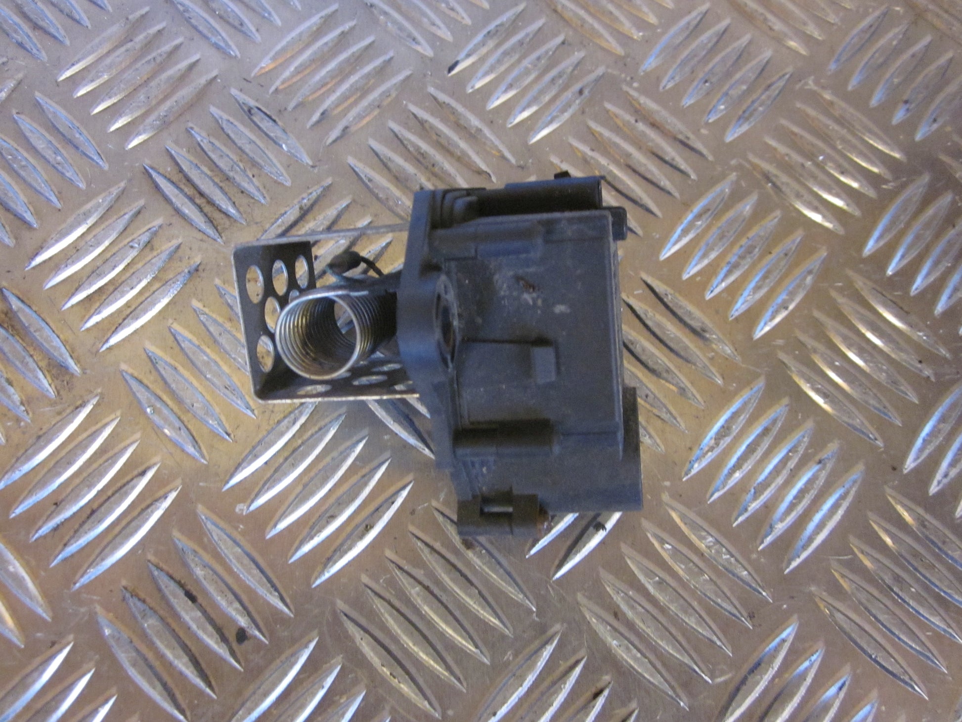 Peugeot 307 Varmemodstand Med OEM Nr. Ophugger Fra Peugeot Ophugger