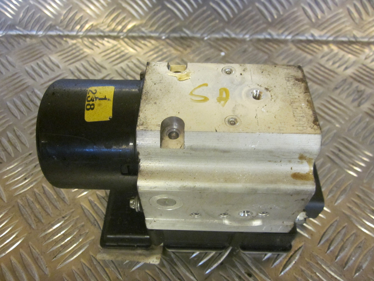 Opel Vectra C ABS Pumpe Med OEM Nr. 93185682 Fra Opel Ophugger