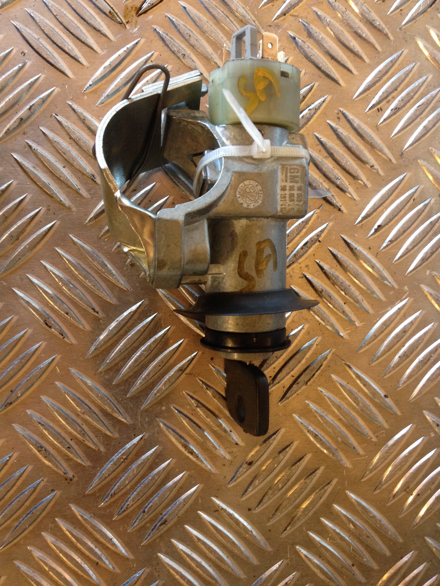 Opel Astra F Ratlås Med OEM Nr. Ophugger Fra Opel Ophugger