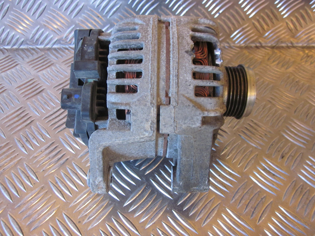 Opel Corsa D Generator Med OEM Nr. 13266810 Fra Opel Ophugger