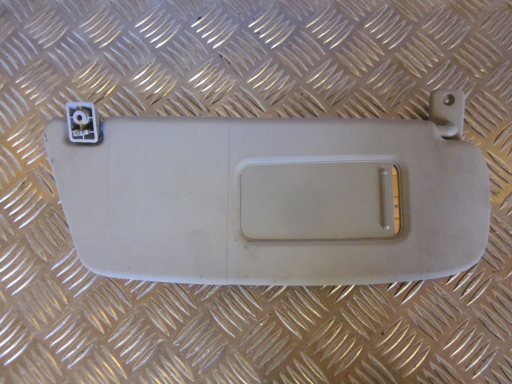 Opel Meriva A Solskærm Med OEM Nr. Ophugger Fra Opel Ophugger