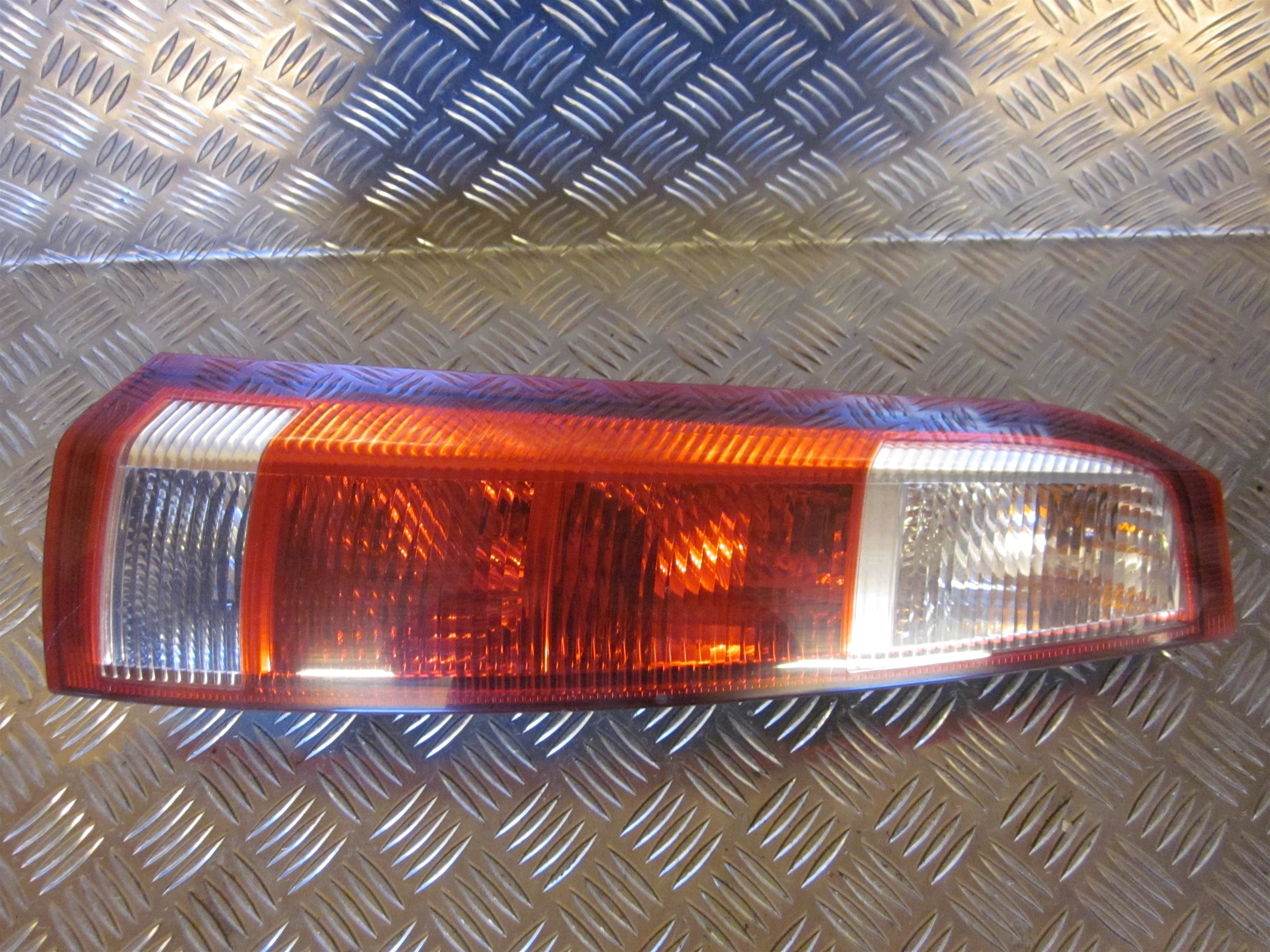 Opel Meriva A Baglygte Med OEM Nr. 93184712 Fra Opel Ophugger