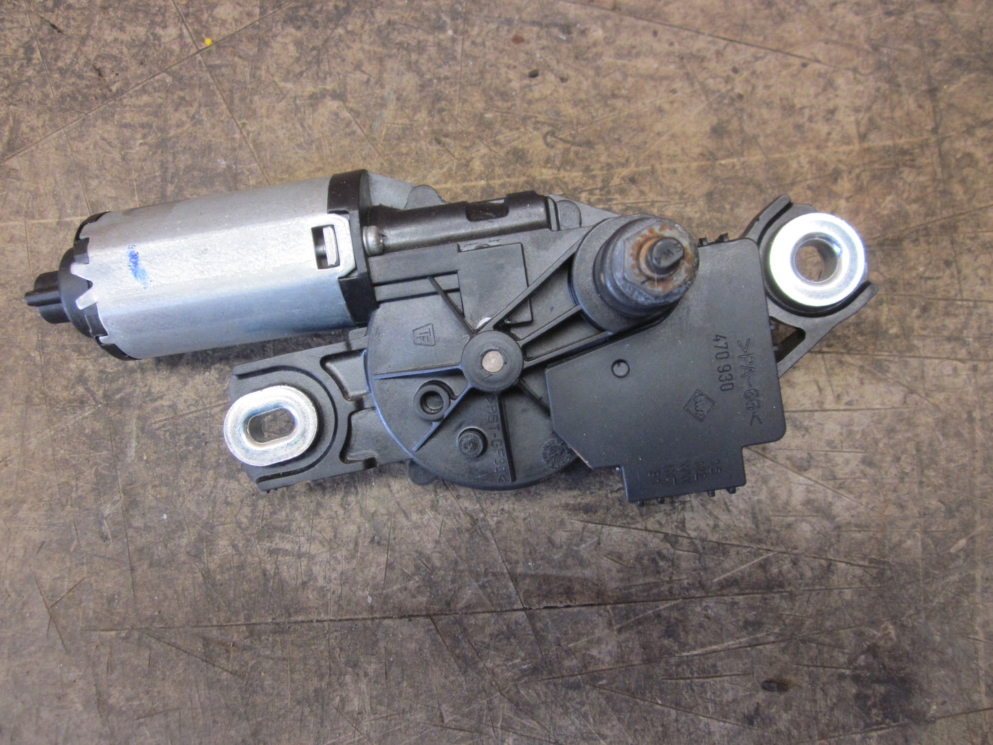 VW Caddy 2K Bagrudevisker Motor Med OEM Nr. 2K0955712C Fra VW Ophugger