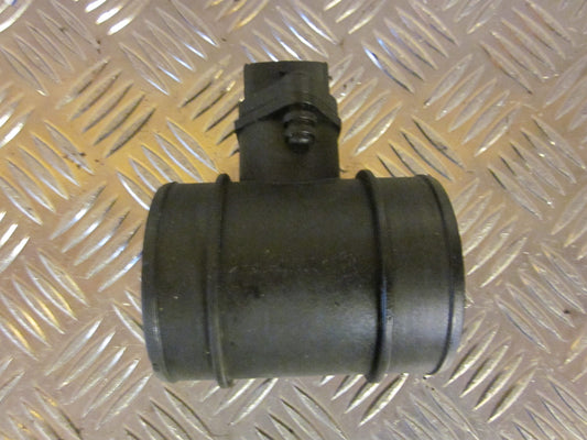 Opel Combo C Luftmængdemåler Med OEM Nr. Ophugger Fra Opel Ophugger