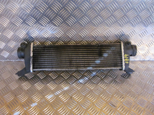 Mercedes A W168 Køler Intercooler Med OEM Nr. Ophugger Fra Mercedes Ophugger