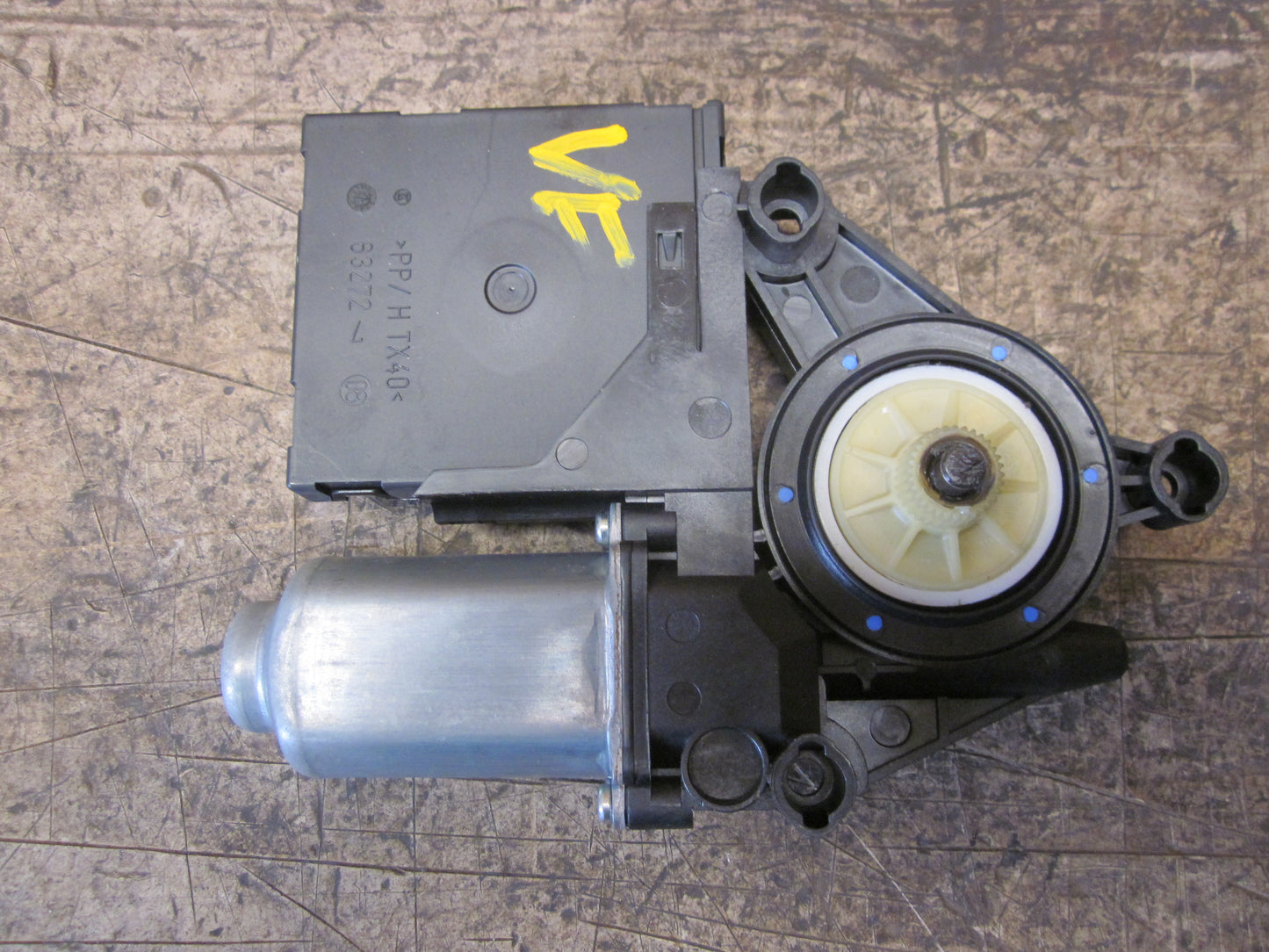 VW Touran 1T GP Rudemotor - Rudehejs Med OEM Nr. 1T0959701D Fra VW Ophugger
