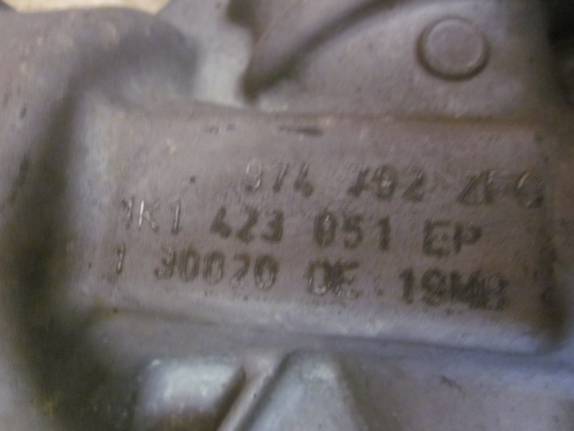 VW Touran 1T GP Tandstang Med OEM Nr. 1K1423051EP Fra VW Ophugger