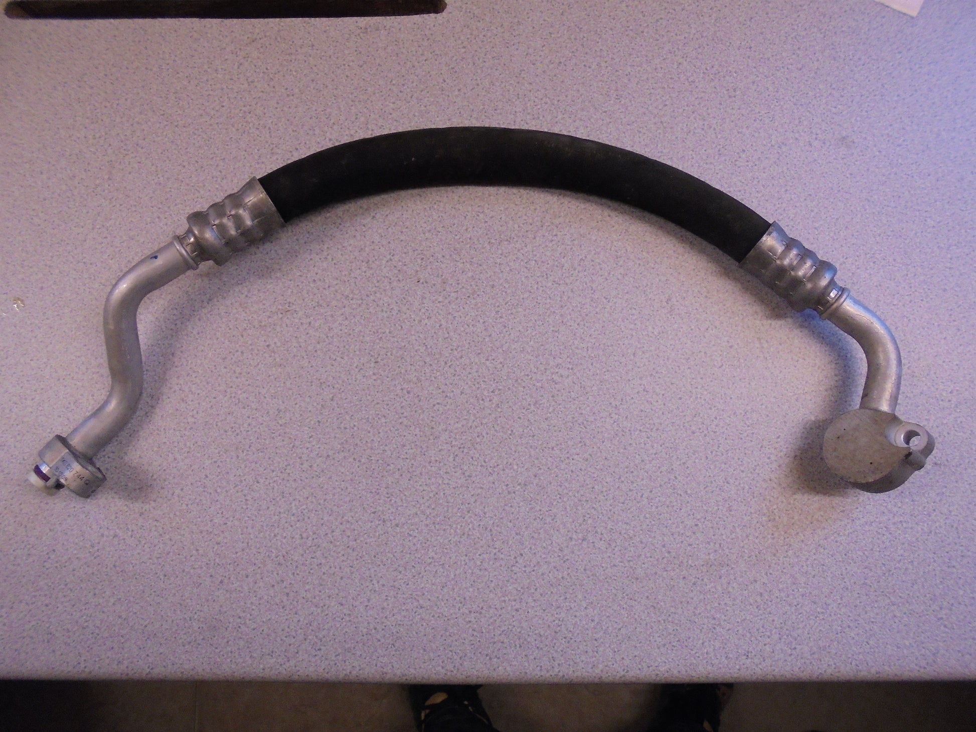 VW Golf 5 1K Aircond. Rør/Slanger Med OEM Nr. 1K0820744Q Fra VW Ophugger