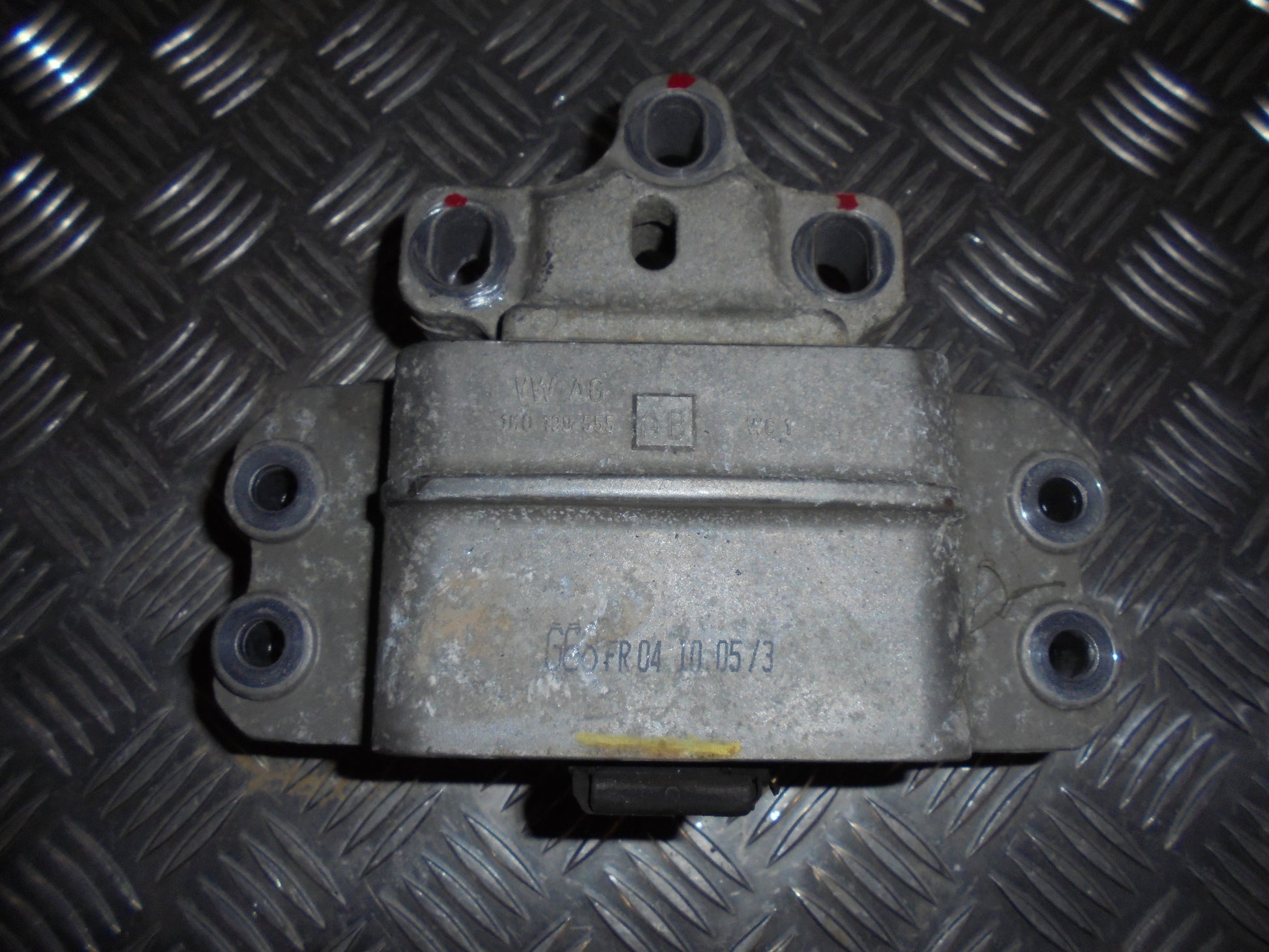 VW Golf 5 1K Motorophæng For Med OEM Nr. 1K0199555AB Fra VW Ophugger