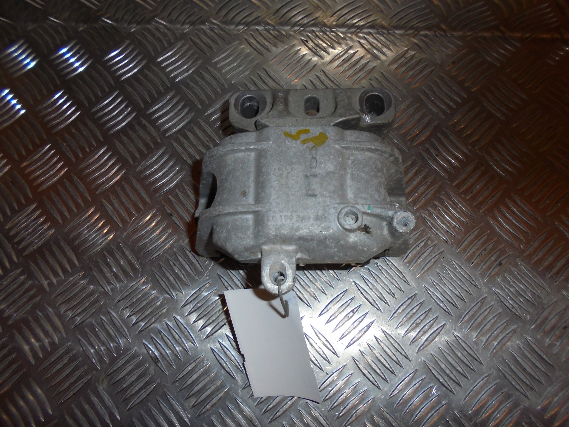 VW Golf 5 1K Motorophæng For Med OEM Nr. 1K0199262AP Fra VW Ophugger