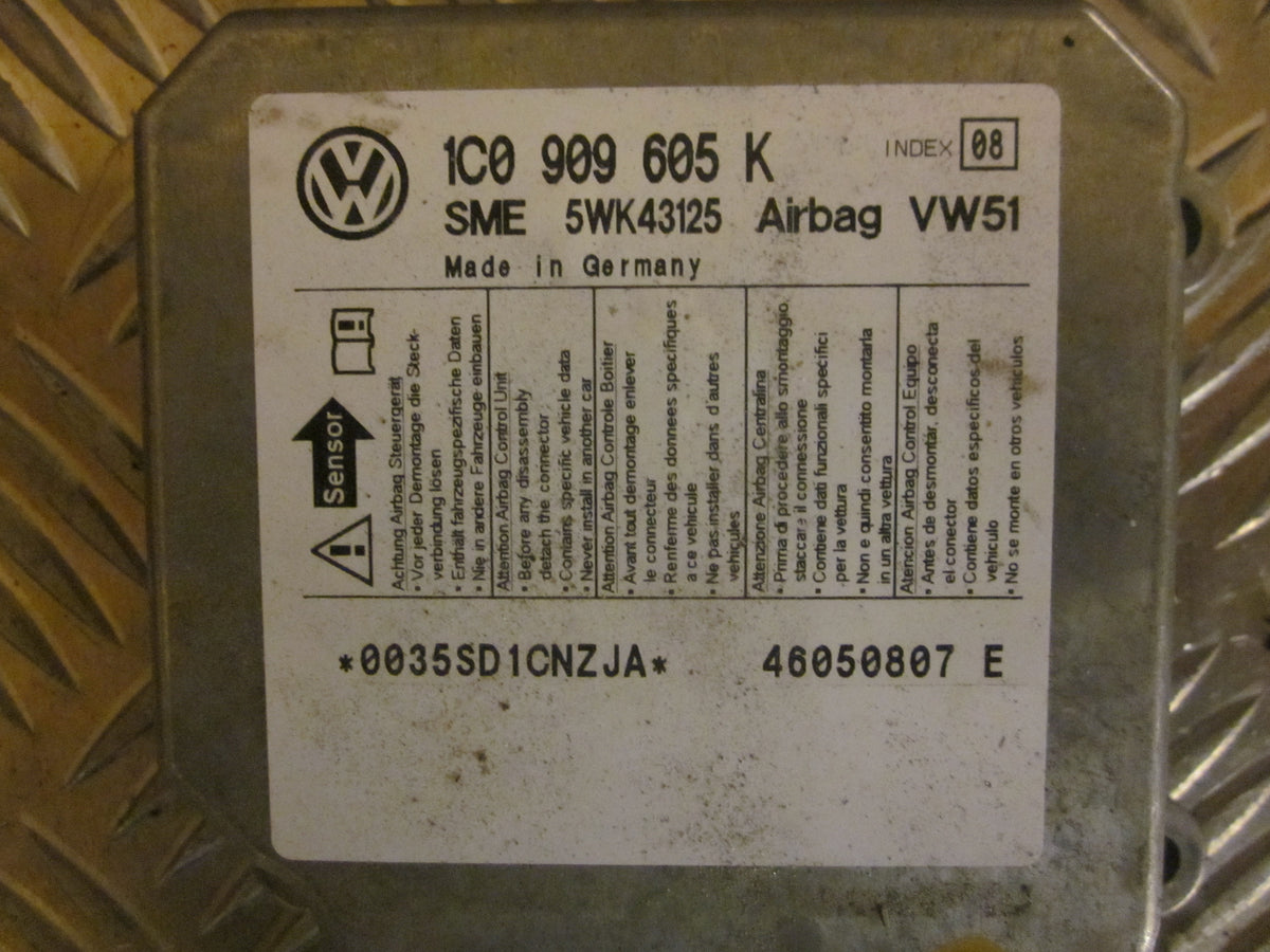 VW Fox 5Z Airbag Elboks Med OEM Nr. 1C0909605K Fra VW Ophugger