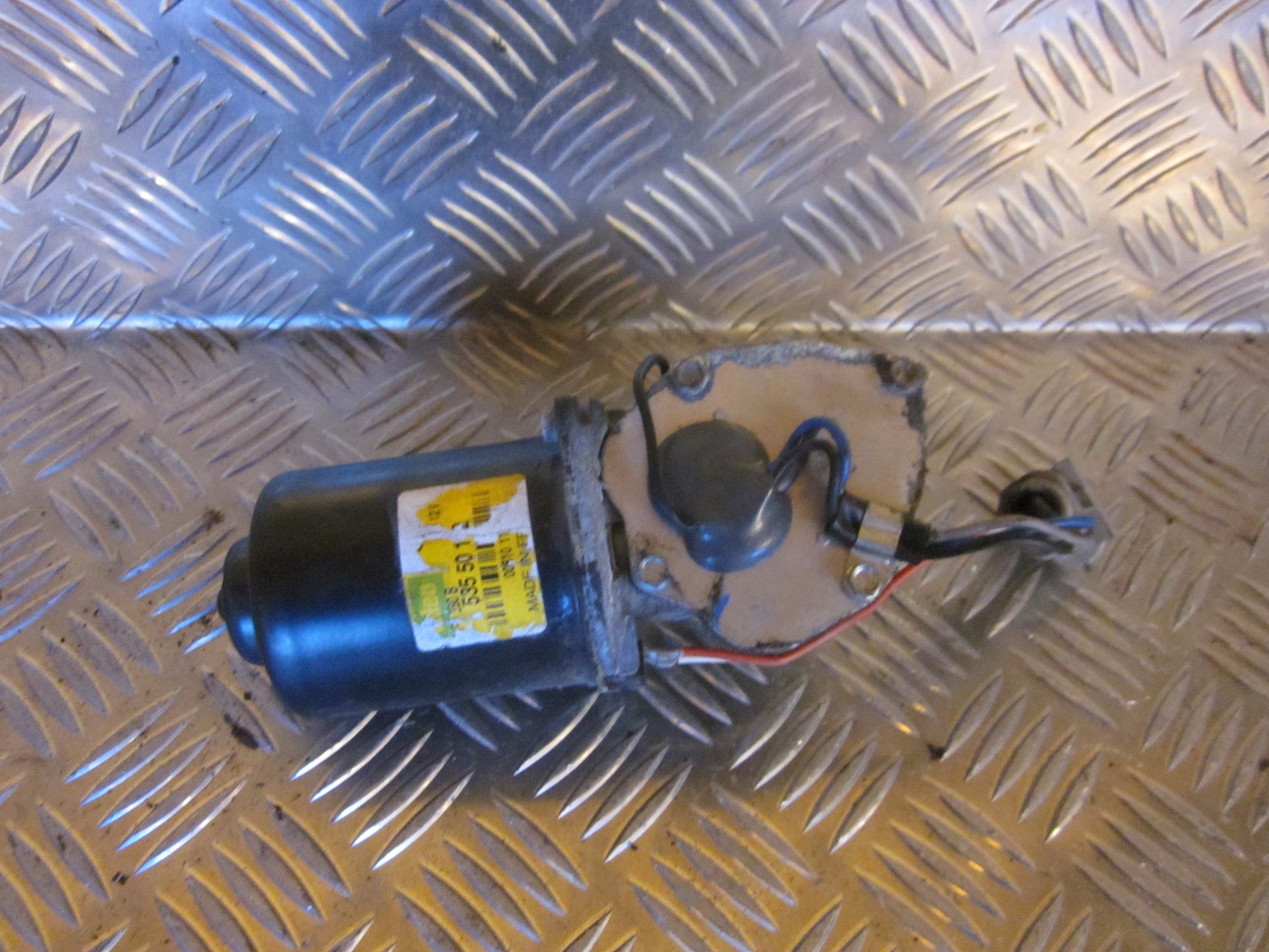Renault Kangoo 1 Viskermotor Med OEM Nr. Ophugger Fra Renault Ophugger