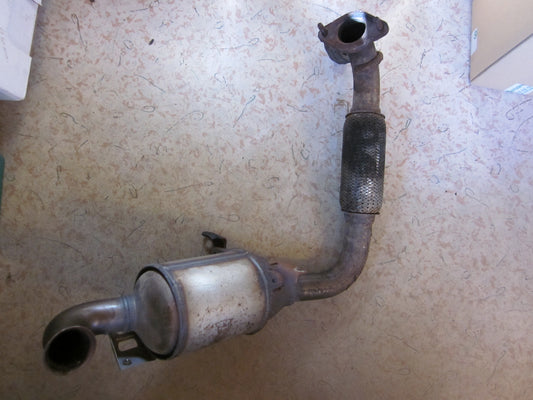 Ford Fusion 1 Katalysator Med OEM Nr. Ophugger Fra Ford Ophugger