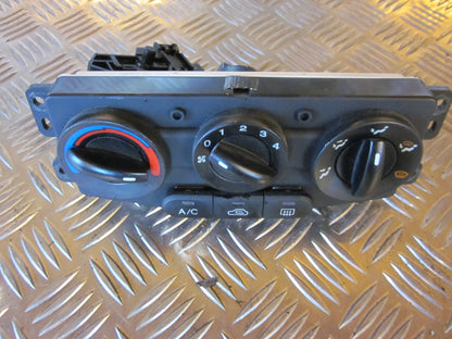 Kia Rio DC Varmeregulering Med OEM Nr. Ophugger Fra Kia Ophugger