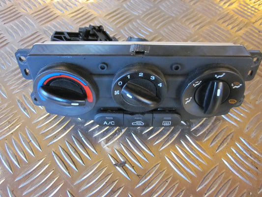 Kia Rio DC Varmeregulering Med OEM Nr. Ophugger Fra Kia Ophugger