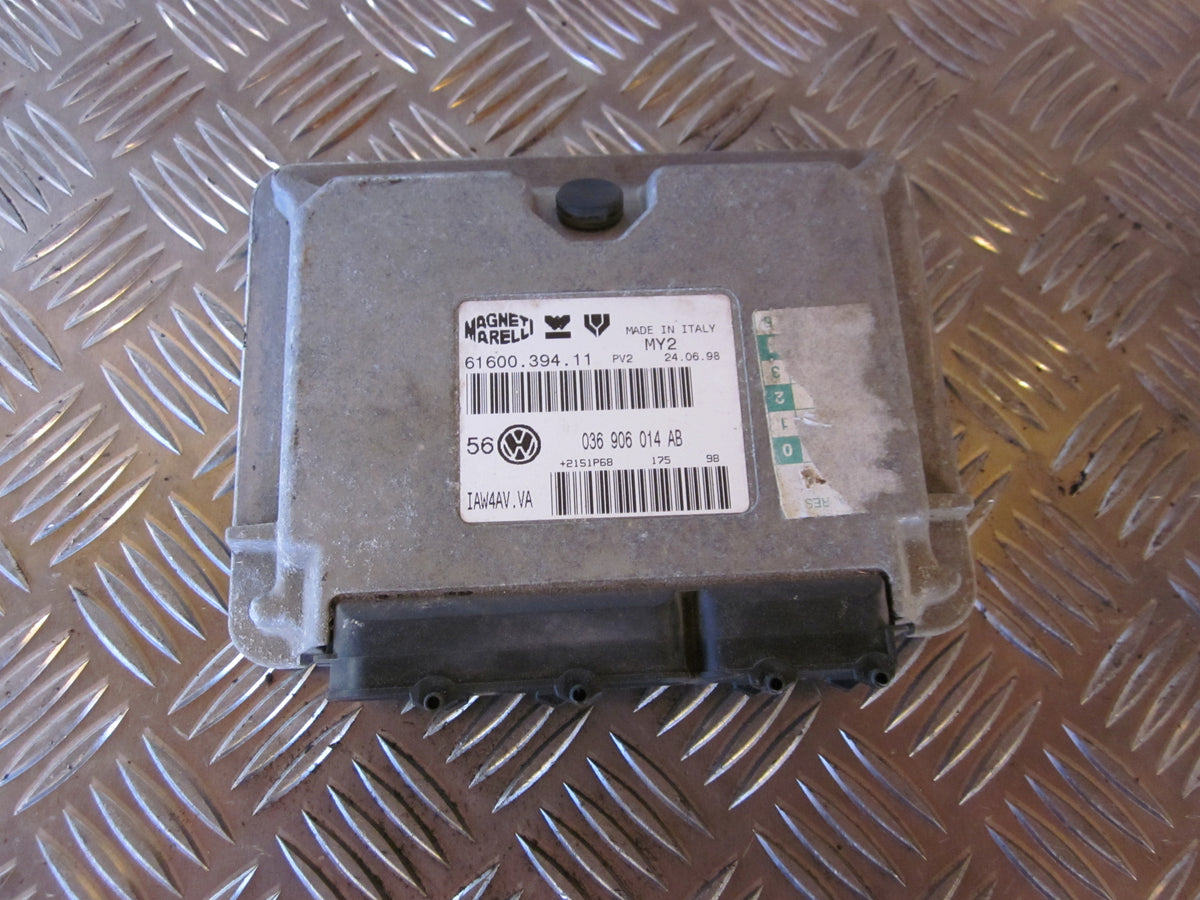 VW Golf 4 1J Motorstyring - Motorstyreboks - Injection Elboks Med OEM Nr. 036906014AB Fra VW Ophugger