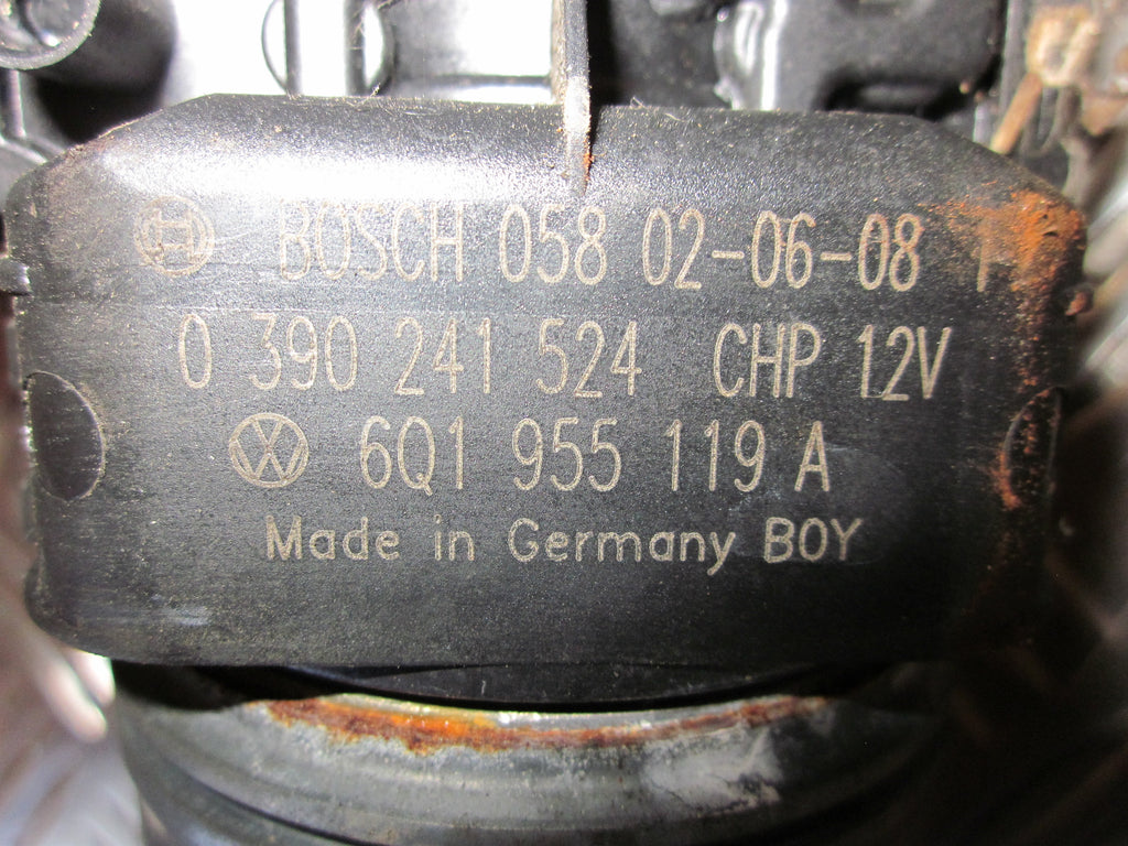 VW Polo 9N Viskermotor Med OEM Nr. 6Q1955119C Fra VW Ophugger