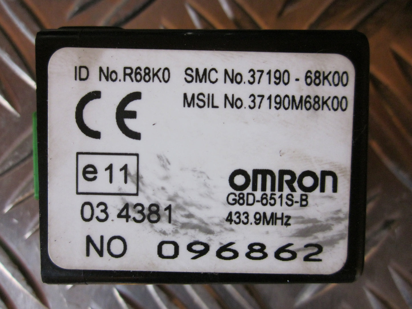 Suzuki Alto Motorstyring - Motorstyreboks - Injection Elboks Med OEM Nr. Ophugger Fra Suzuki Ophugger