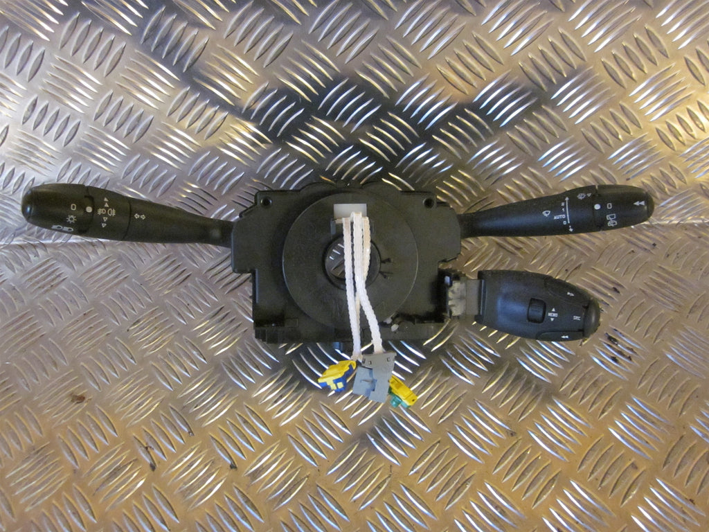 Citroen C5 Kontakt Combi Med OEM Nr. 96451939ZL Fra Citroen Ophugger