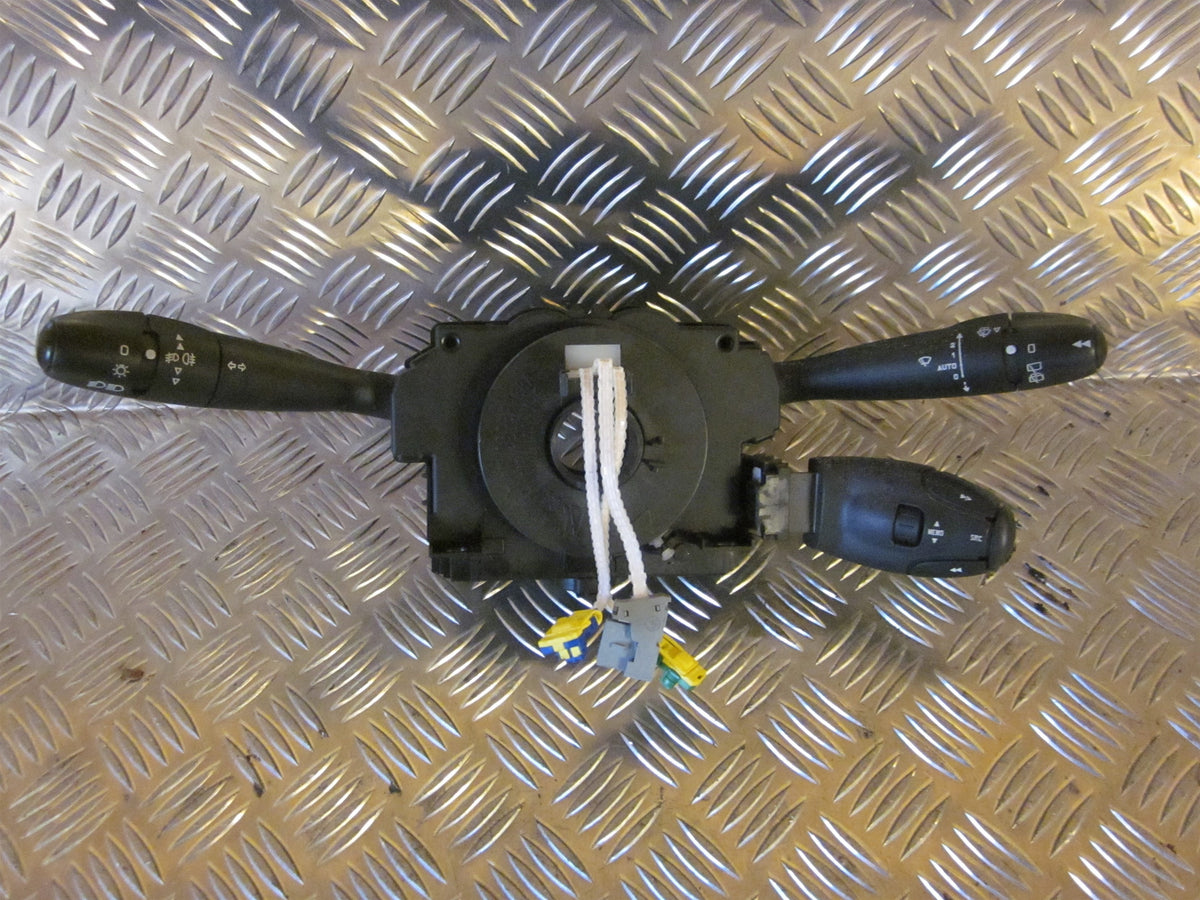 Citroen C5 Kontakt Combi Med OEM Nr. 96451939ZL Fra Citroen Ophugger