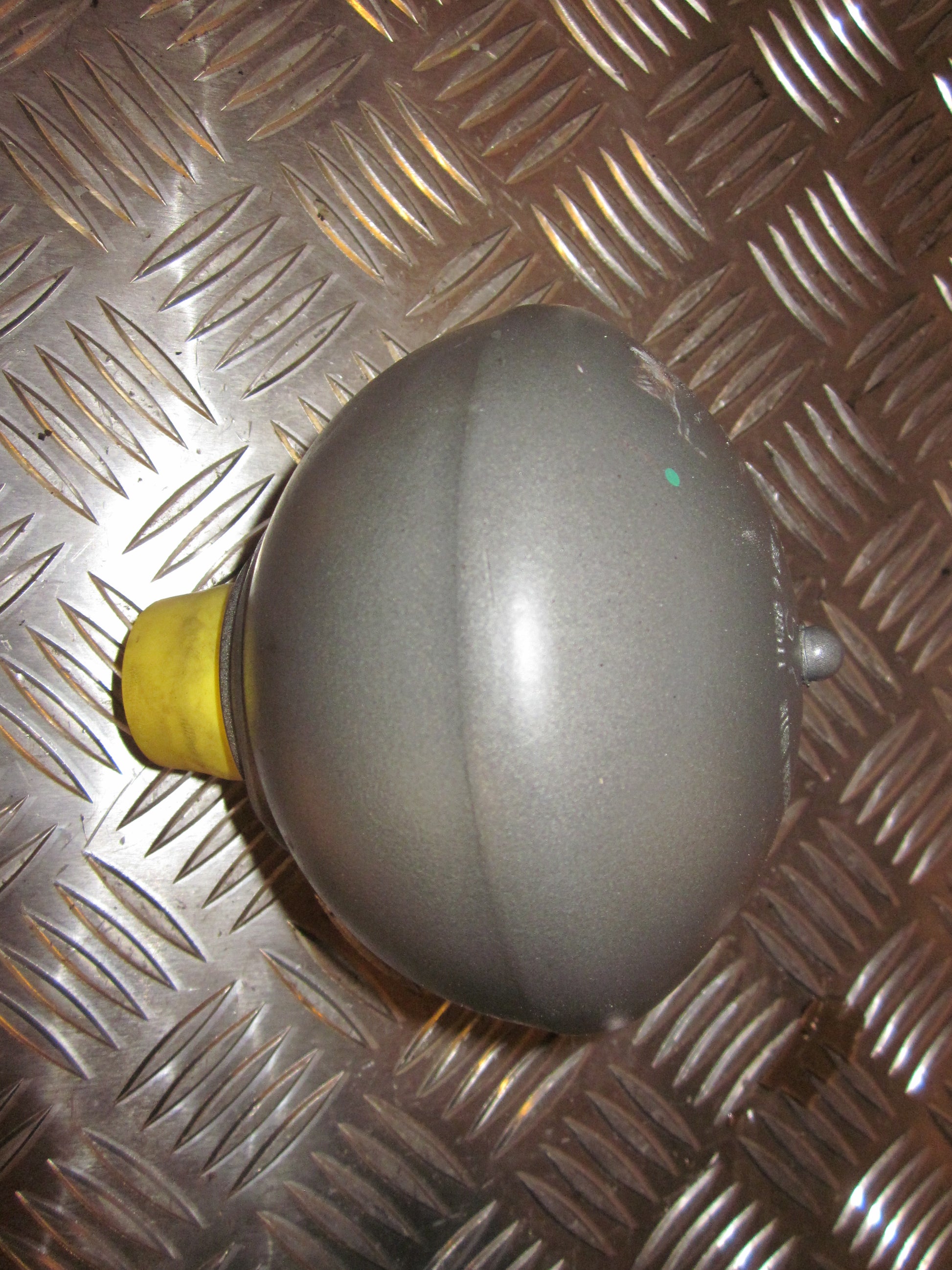 Citroen C5 Affjed. Cylinder Med OEM Nr. Ophugger Fra Citroen Ophugger