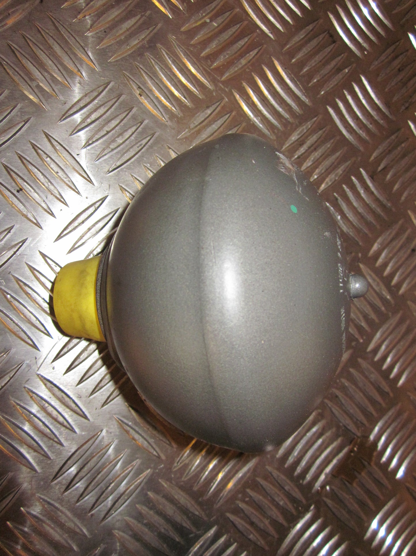 Citroen C5 Affjed. Cylinder Med OEM Nr. Ophugger Fra Citroen Ophugger