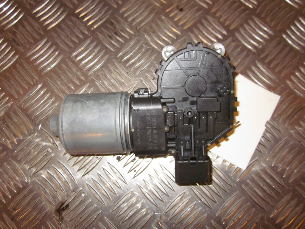 Citroen C5 Viskermotor Med OEM Nr. 0390241700 Fra Citroen Ophugger