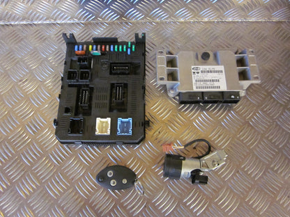Citroen C5 Motorstyring - Motorstyreboks - Injection Elboks Med OEM Nr. Ophugger Fra Citroen Ophugger