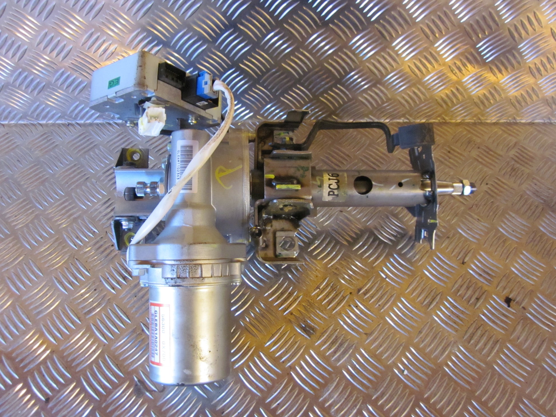 Hyundai I10 Ratstamme M/El-Servo Med OEM Nr. 563000X700 Fra Hyundai Ophugger