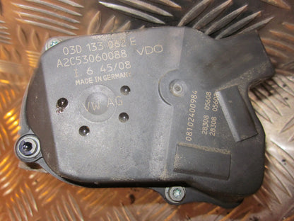 Skoda Fabia Spjældhus Med OEM Nr. 03D133062E Fra Skoda Ophugger