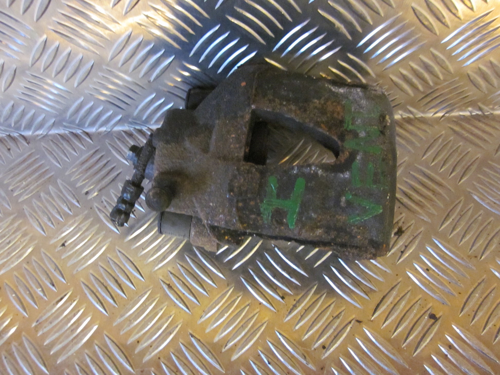 Skoda Fabia Bremsekaliber HF Med OEM Nr. 1K0615124D Fra Skoda Ophugger