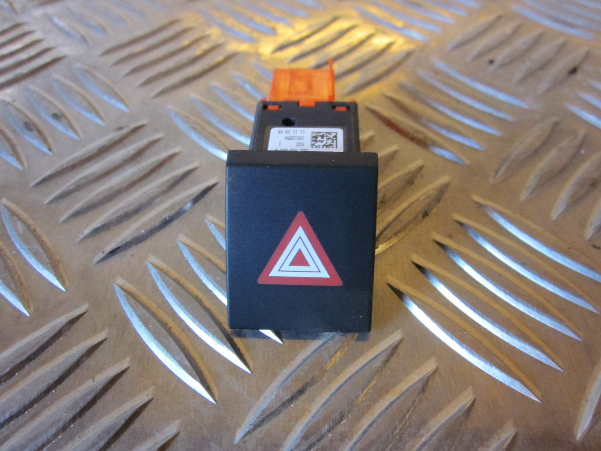 Skoda Fabia Kontakt Katastrofe Med OEM Nr. 5J0953235A Fra Skoda Ophugger