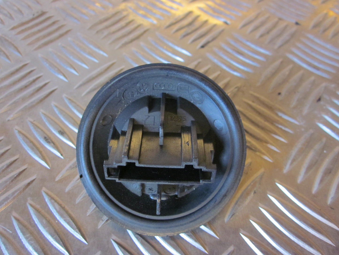 Skoda Fabia Varmemodstand Med OEM Nr. 6Q0959263A Fra Skoda Ophugger