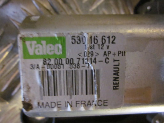 Renault Clio 2 Bagrudevisker Motor Med OEM Nr. Ophugger Fra Renault Ophugger