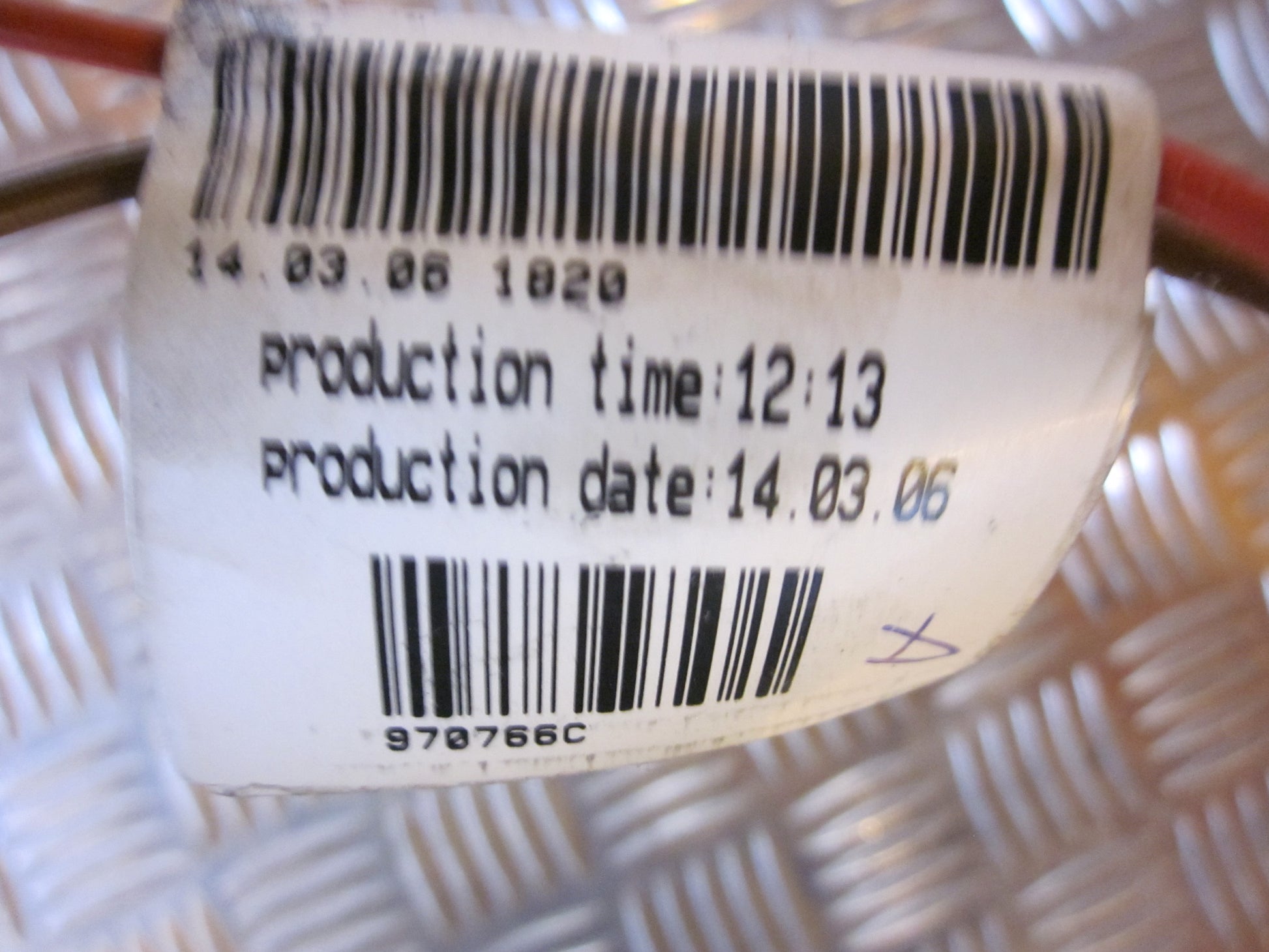 Opel Corsa C Ekspansionsbehold Med OEM Nr. Ophugger Fra Opel Ophugger