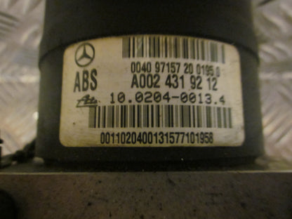 Mercedes C 180-280 W202 Abs Pumpe Med OEM Nr. A0024319212 Fra Mercedes Ophugger