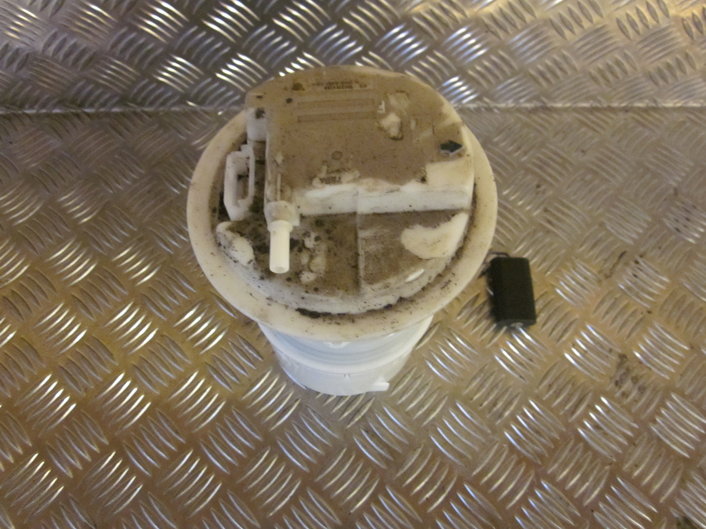 Peugeot 406 Benz/Brændstofpumpe El Med OEM Nr. Ophugger Fra Peugeot Ophugger