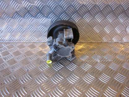 Mercedes VITO W638 Servopumpe Med OEM Nr. Ophugger Fra Mercedes Ophugger