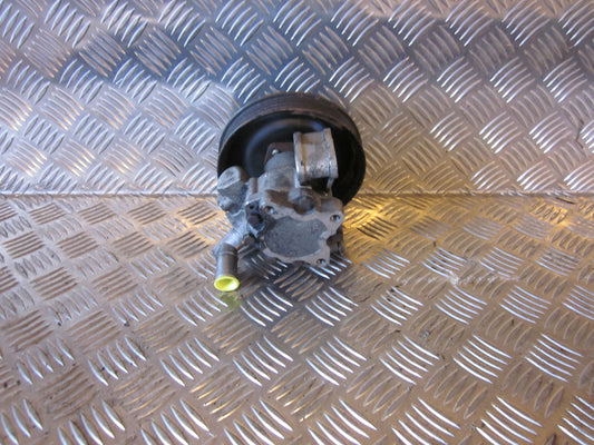 Mercedes VITO W638 Servopumpe Med OEM Nr. Ophugger Fra Mercedes Ophugger