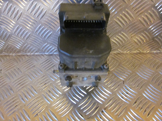 Peugeot 306 Abs Pumpe Med OEM Nr. 0265216698 Fra Peugeot Ophugger