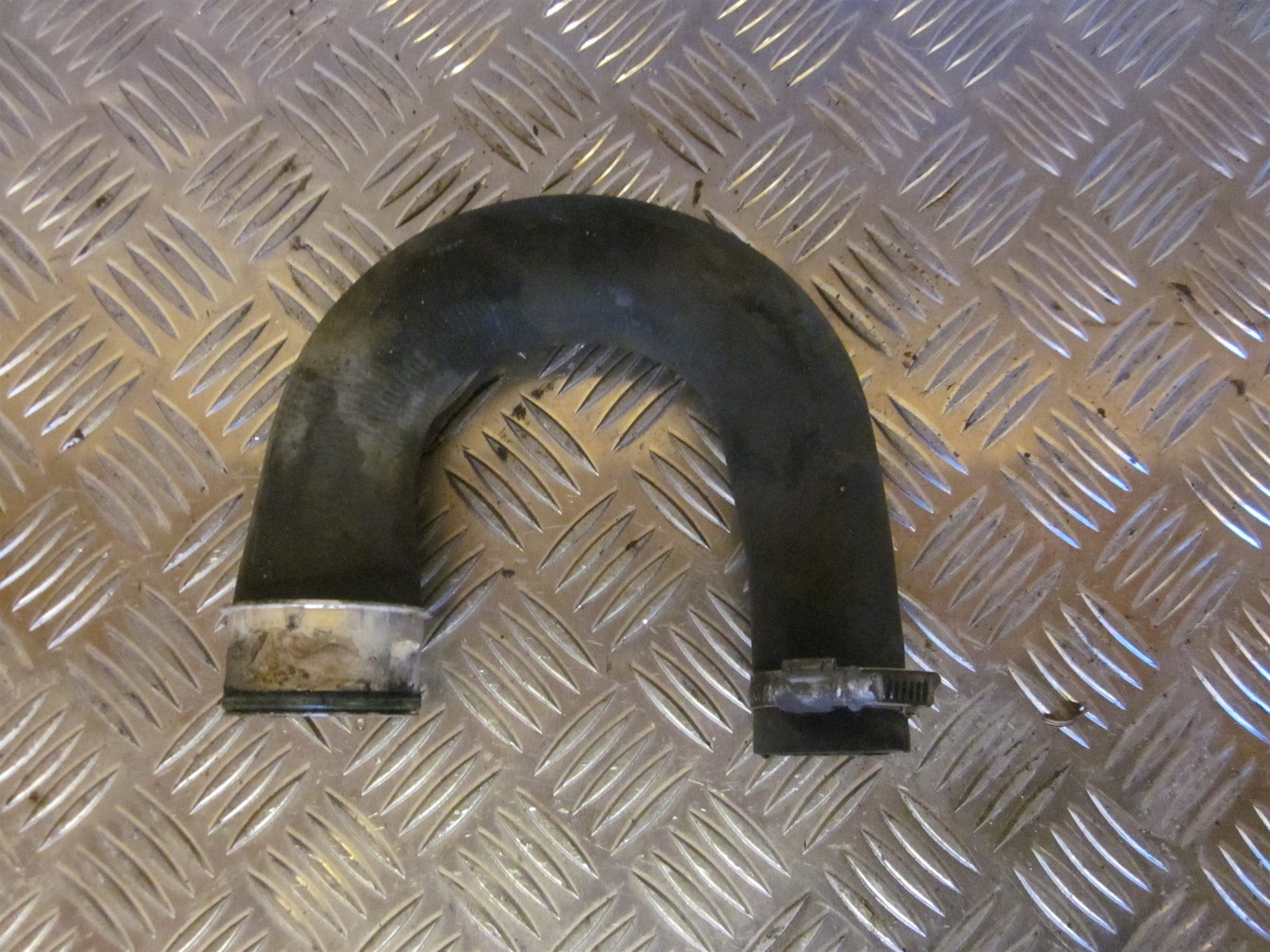 Opel Corsa C Turbo/Intercool. Slanger Med OEM Nr. Ophugger Fra Opel Ophugger