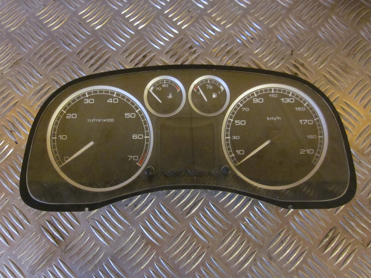 Peugeot 307 Speedometer - Instrument Med OEM Nr. 9651299480 Fra Peugeot Ophugger