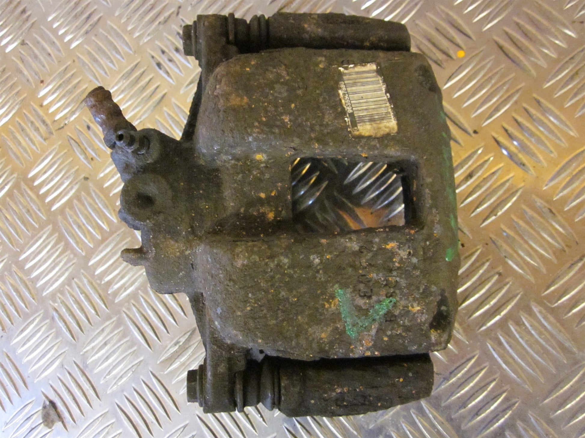 Peugeot 307 Bremsekaliber VF Med OEM Nr. 4400N2	 Fra Peugeot Ophugger