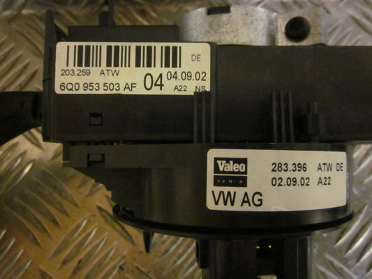 VW Polo 9N Kontakt Combi Med OEM Nr. Ophugger Fra VW Ophugger