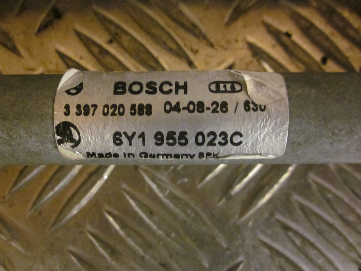 Skoda Fabia Viskertræk Med OEM Nr. 6Y1955603 Fra Skoda Ophugger