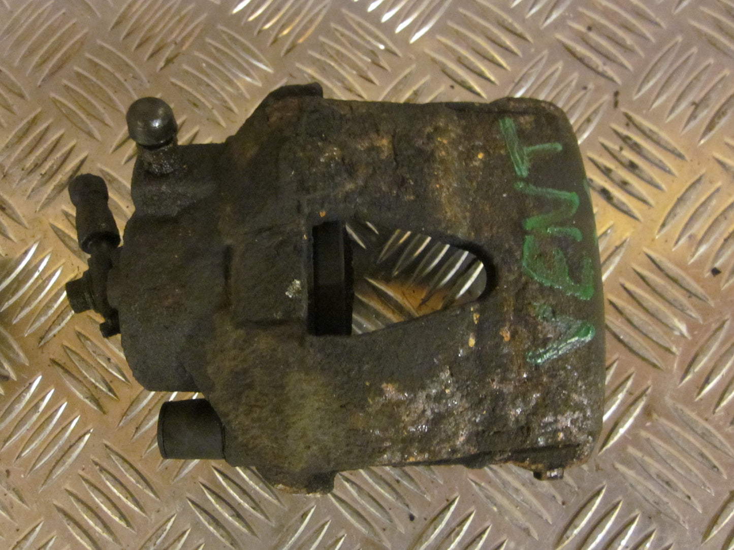 Skoda Fabia Bremsekaliber HF Med OEM Nr. 1K0615124D Fra Skoda Ophugger