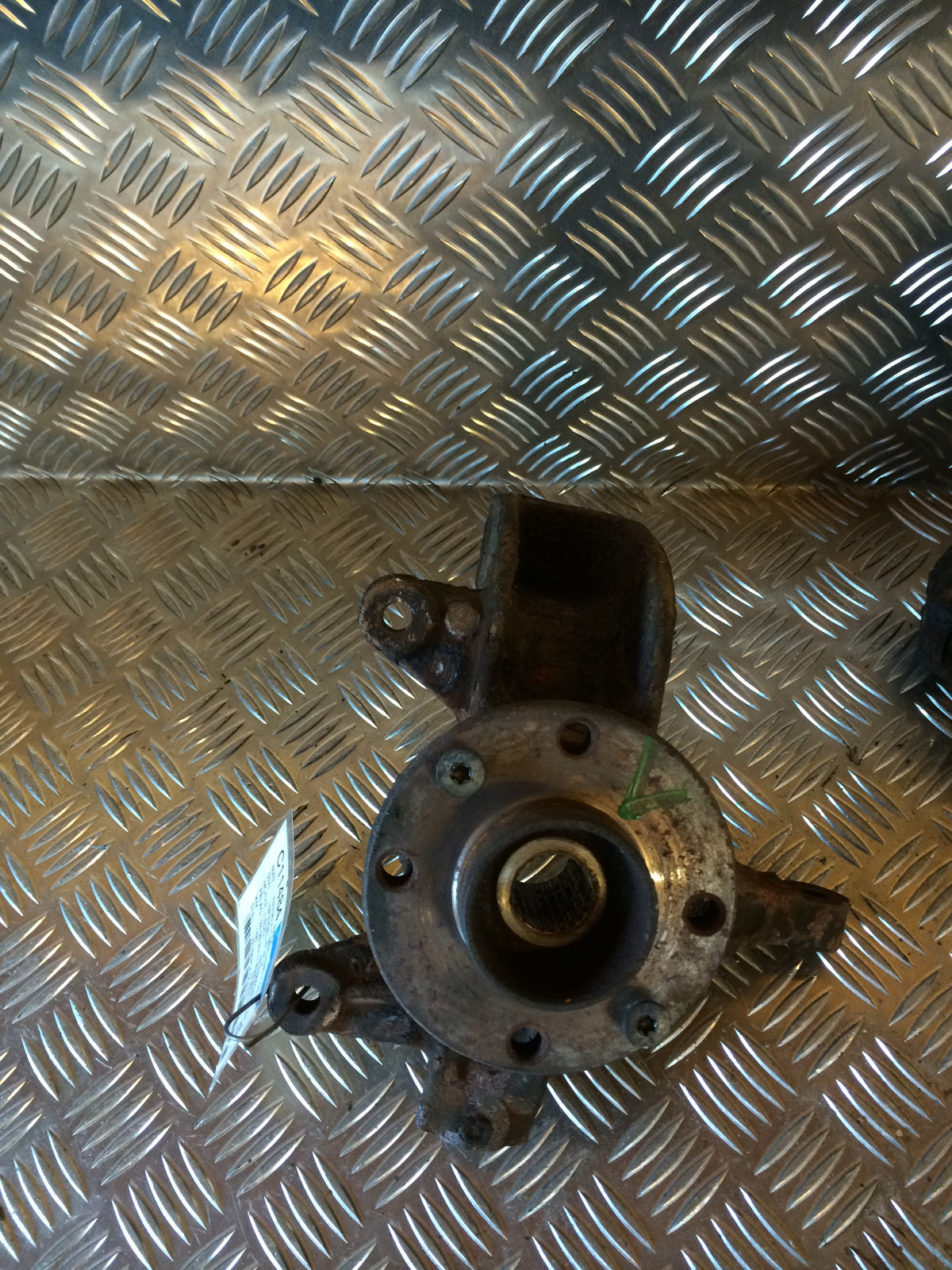 Renault Megane 2 Spindel For V Med OEM Nr. 8200212431 Fra Renault Ophugger