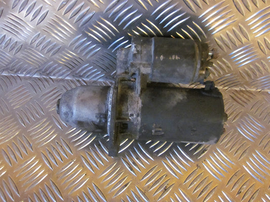 Nissan Micra K11 Starter Med OEM Nr. 2330099B06 Fra Nissan Ophugger